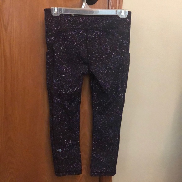 Lululemon Speed Up Tight - Picture 2 of 5